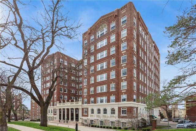 4618 Warwick Boulevard 6F, Kansas City, MO 64112