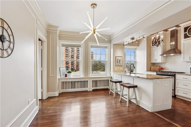 4618 Warwick Boulevard 6F, Kansas City, MO 64112