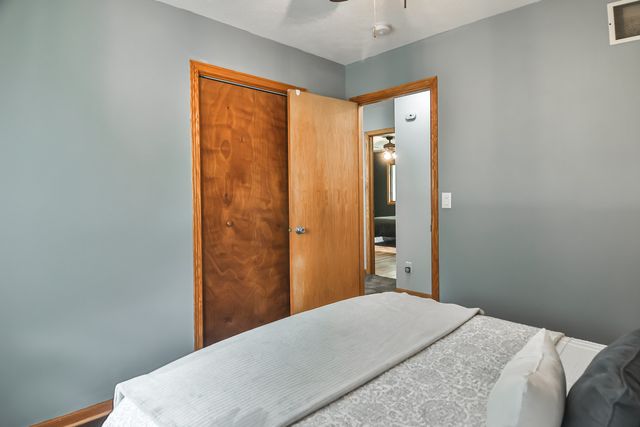 2212 CANDLEWICK Drive SE, Poplar Grove, IL 61065