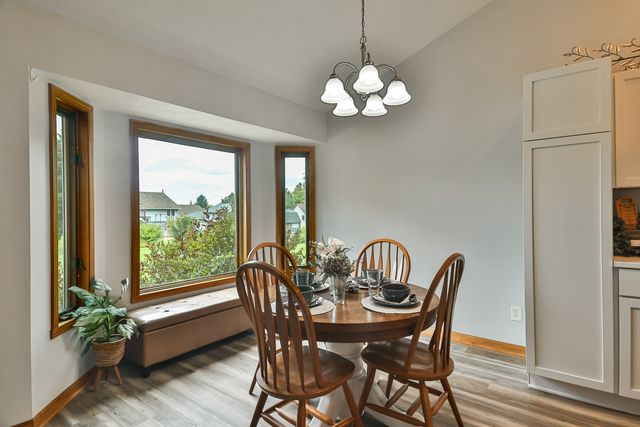 2212 CANDLEWICK Drive SE, Poplar Grove, IL 61065