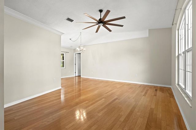 7129 QUEEN PALM CIRCLE, Sarasota, FL 34243