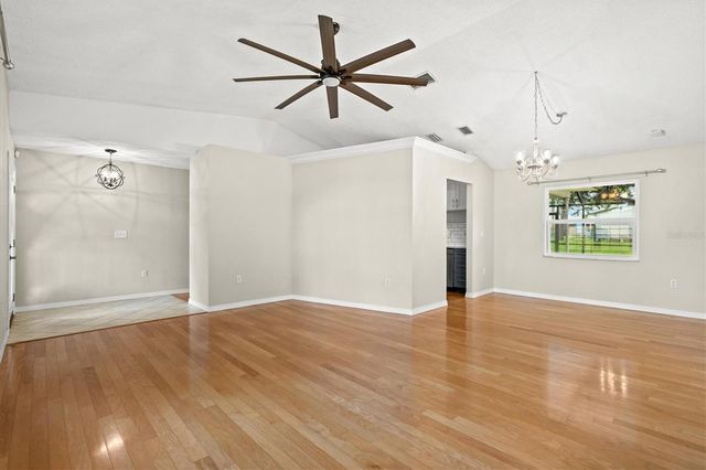 7129 QUEEN PALM CIRCLE, Sarasota, FL 34243