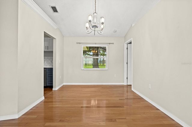7129 QUEEN PALM CIRCLE, Sarasota, FL 34243