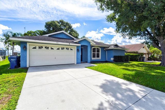 7129 QUEEN PALM CIRCLE, Sarasota, FL 34243