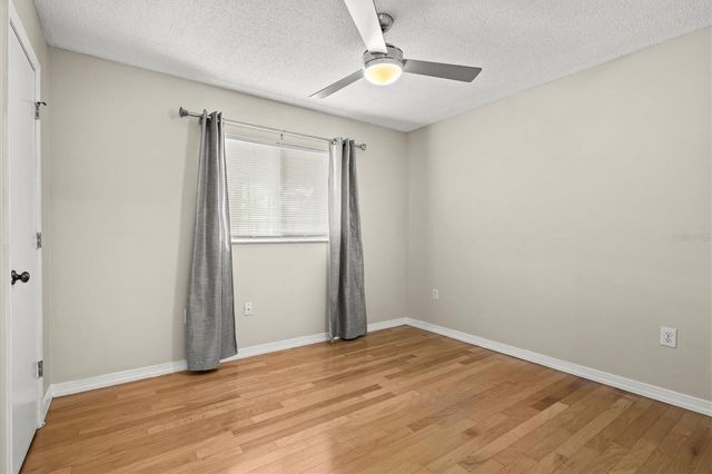 7129 QUEEN PALM CIRCLE, Sarasota, FL 34243