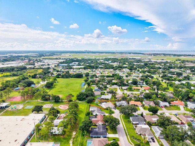 7129 QUEEN PALM CIRCLE, Sarasota, FL 34243