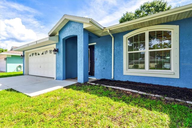 7129 QUEEN PALM CIRCLE, Sarasota, FL 34243