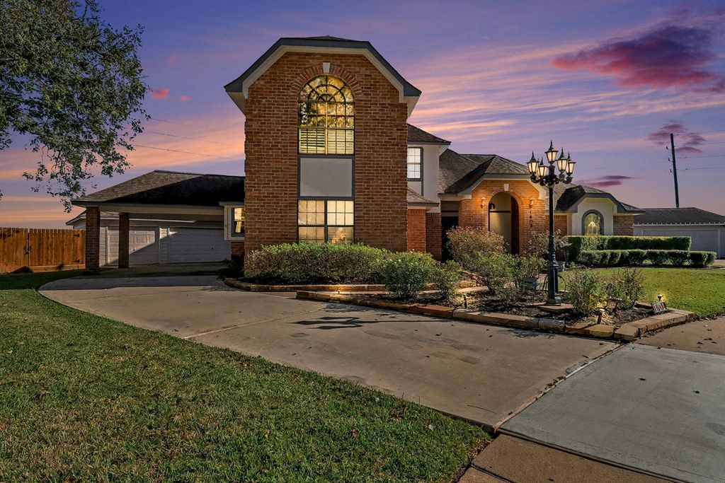 1402 Copperfield Court, Richmond, TX 77406