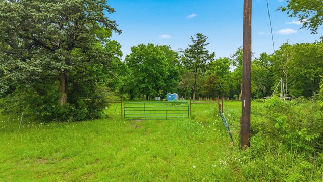 6130 County Road 3207, Lone Oak, TX 75453