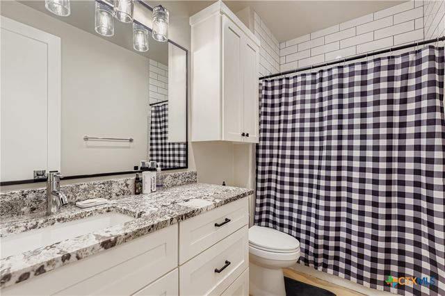 235 Mr Charlie Lane, Round Mountain, TX 78663