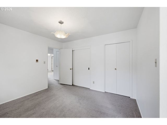 5514 Se NEHALEM St, Portland, OR 97206