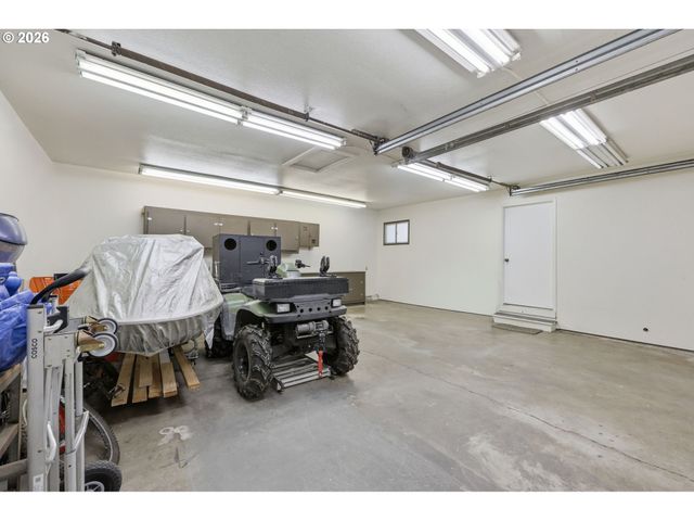 5514 Se NEHALEM St, Portland, OR 97206