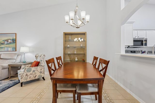 8480 LOGIA Circle, Boynton Beach, FL 33472