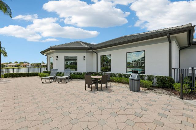 8480 LOGIA Circle, Boynton Beach, FL 33472