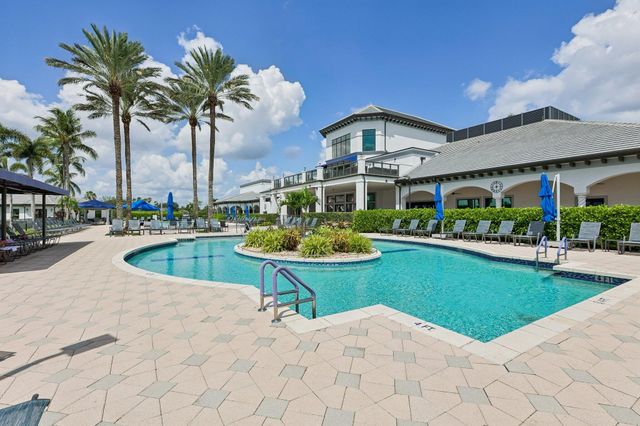 8480 LOGIA Circle, Boynton Beach, FL 33472