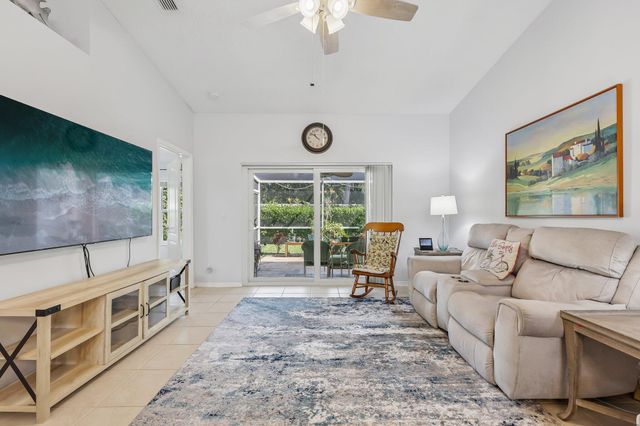8480 LOGIA Circle, Boynton Beach, FL 33472