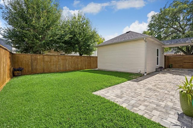4131 Sunset Boulevard, Houston, TX 77005