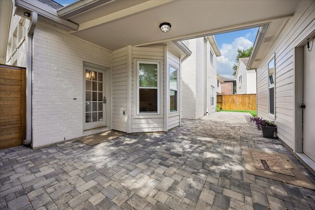 4131 Sunset Boulevard, Houston, TX 77005