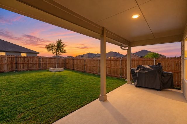 633 Captree Lane, Fort Worth, TX 76131