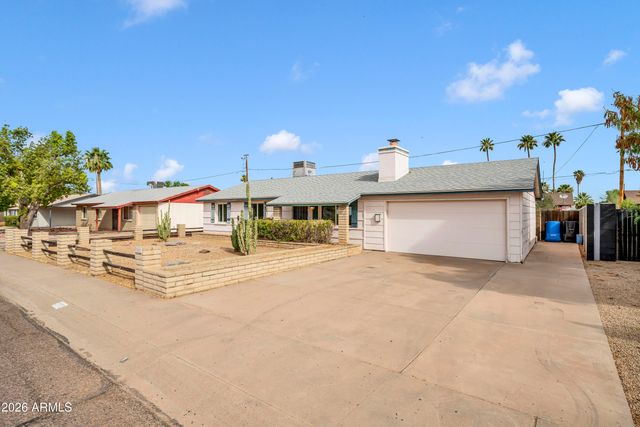 3472 E SHARON Drive, Phoenix, AZ 85032