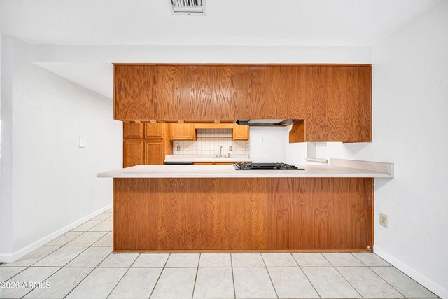 3472 E SHARON Drive, Phoenix, AZ 85032