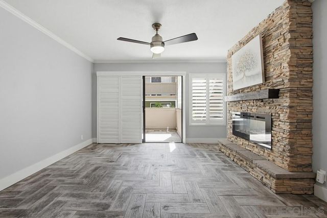 1091 Shadowridge 115, Vista, CA 92081