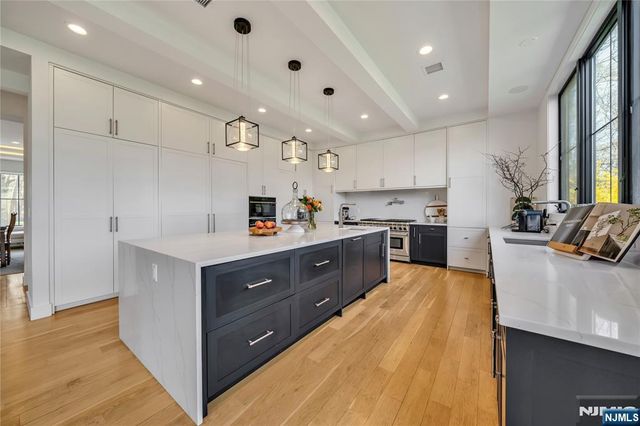 423 Woodland Street, Englewood, NJ 07631
