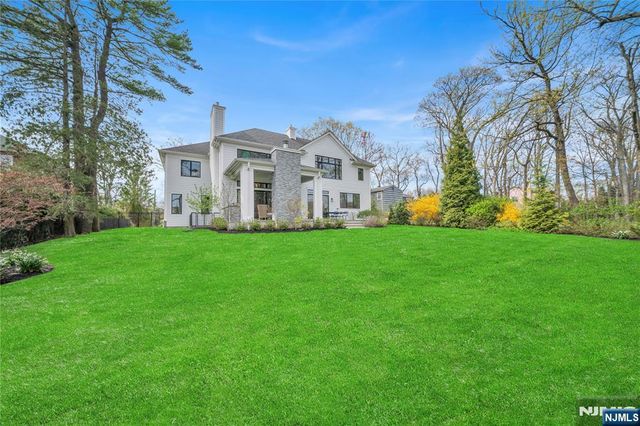 423 Woodland Street, Englewood, NJ 07631