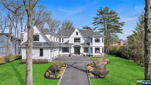 423 Woodland Street, Englewood, NJ 07631