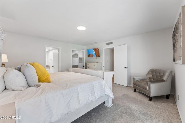502 E LE MARCHE Avenue, Phoenix, AZ 85022