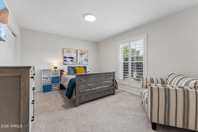 502 E LE MARCHE Avenue, Phoenix, AZ 85022