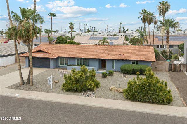 502 E LE MARCHE Avenue, Phoenix, AZ 85022