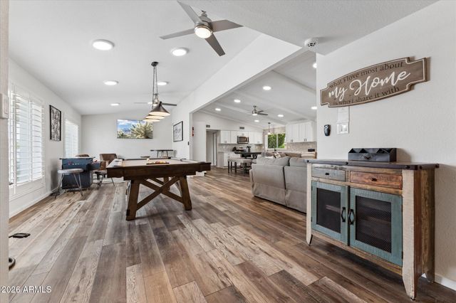 502 E LE MARCHE Avenue, Phoenix, AZ 85022