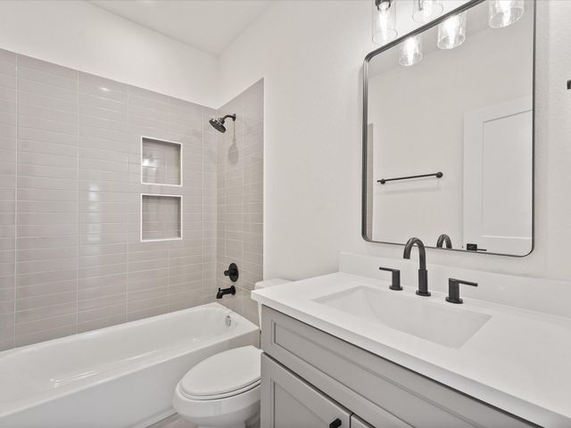 243 Rebecca Street F, Houston, TX 77022