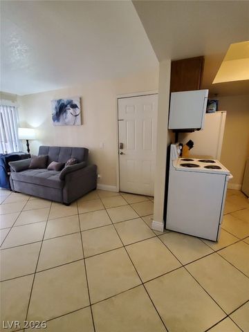 4200 South Valley View Boulevard 1052, Las Vegas, NV 89103