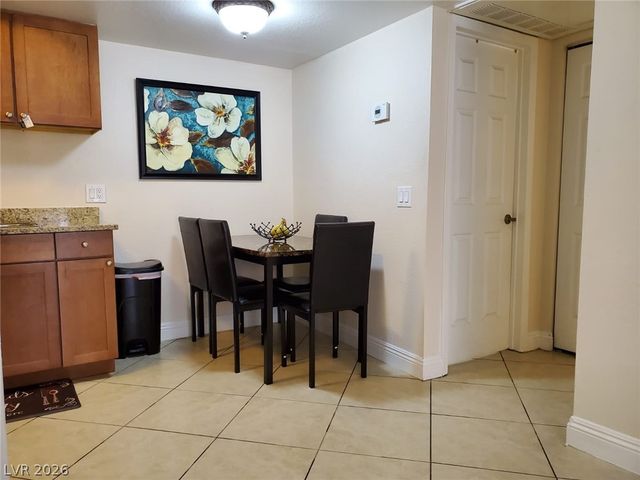 4200 South Valley View Boulevard 1052, Las Vegas, NV 89103