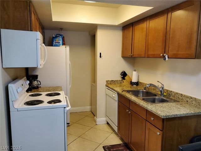 4200 South Valley View Boulevard 1052, Las Vegas, NV 89103