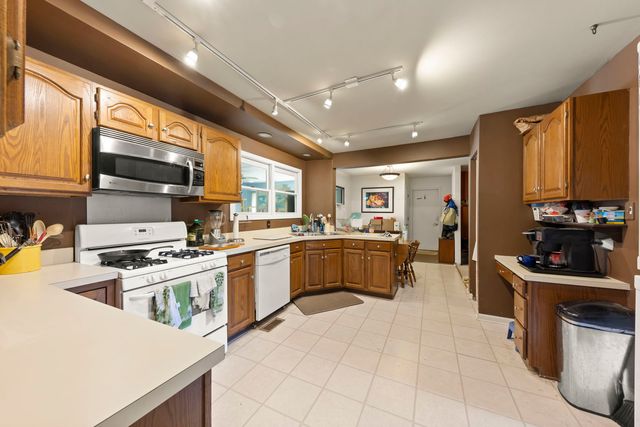 436 Cambridge Way, Bolingbrook, IL 60440