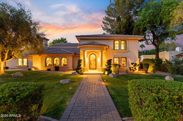 2106 E LA VIEVE Lane, Tempe, AZ 85284