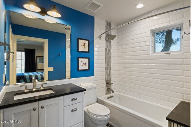 2106 E LA VIEVE Lane, Tempe, AZ 85284