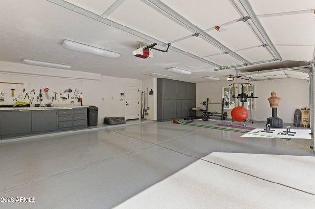 2106 E LA VIEVE Lane, Tempe, AZ 85284