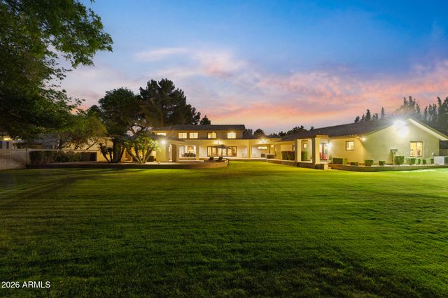 2106 E LA VIEVE Lane, Tempe, AZ 85284