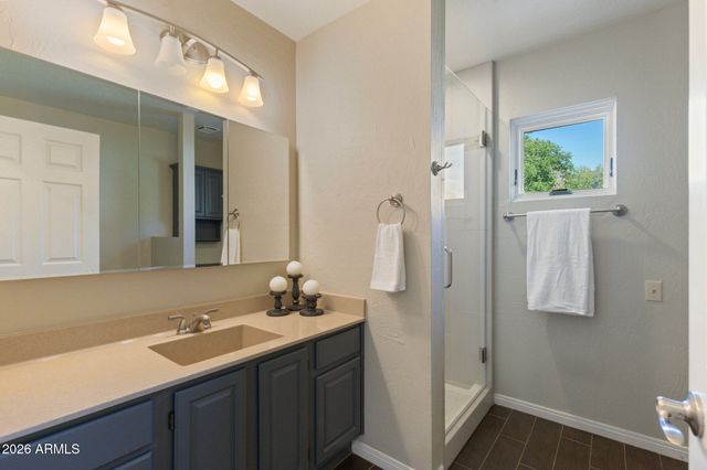 2106 E LA VIEVE Lane, Tempe, AZ 85284