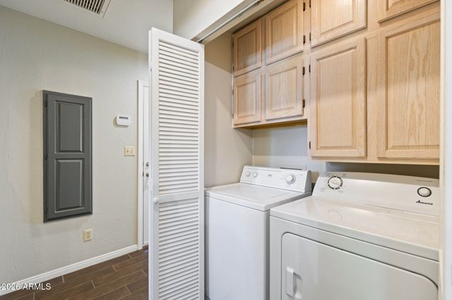 2106 E LA VIEVE Lane, Tempe, AZ 85284