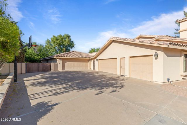 2106 E LA VIEVE Lane, Tempe, AZ 85284