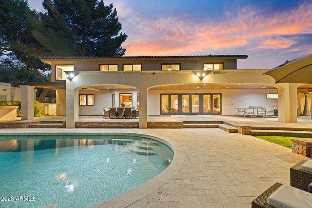 2106 E LA VIEVE Lane, Tempe, AZ 85284