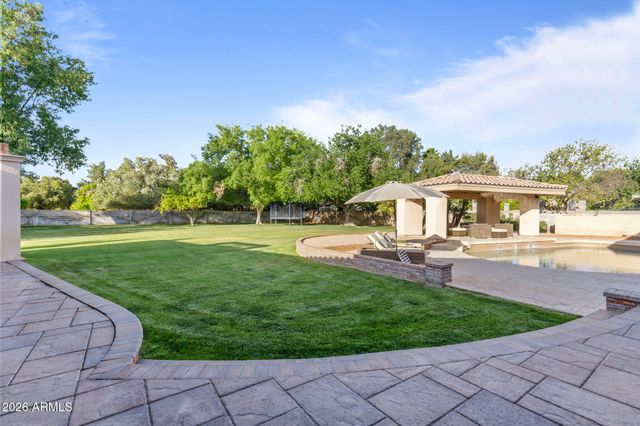 2106 E LA VIEVE Lane, Tempe, AZ 85284