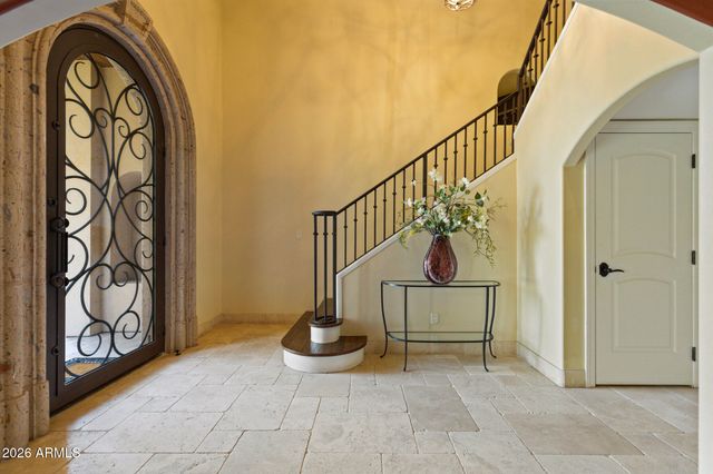 2106 E LA VIEVE Lane, Tempe, AZ 85284