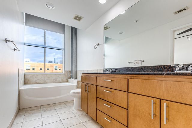 1312 Live Oak Street 223, Houston, TX 77003