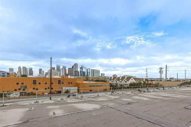 1312 Live Oak Street 223, Houston, TX 77003